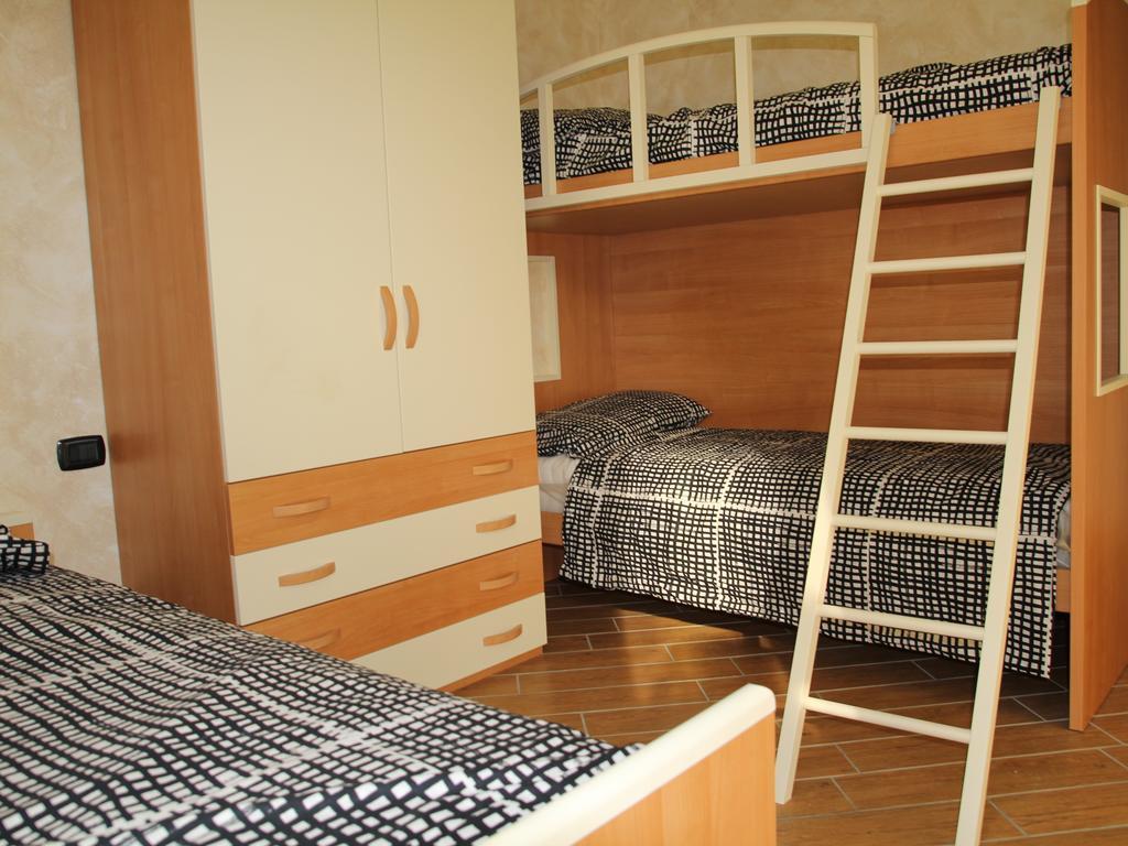 Agriturismo Il Sorriso Dei Figli อาร์เจโญ ห้อง รูปภาพ